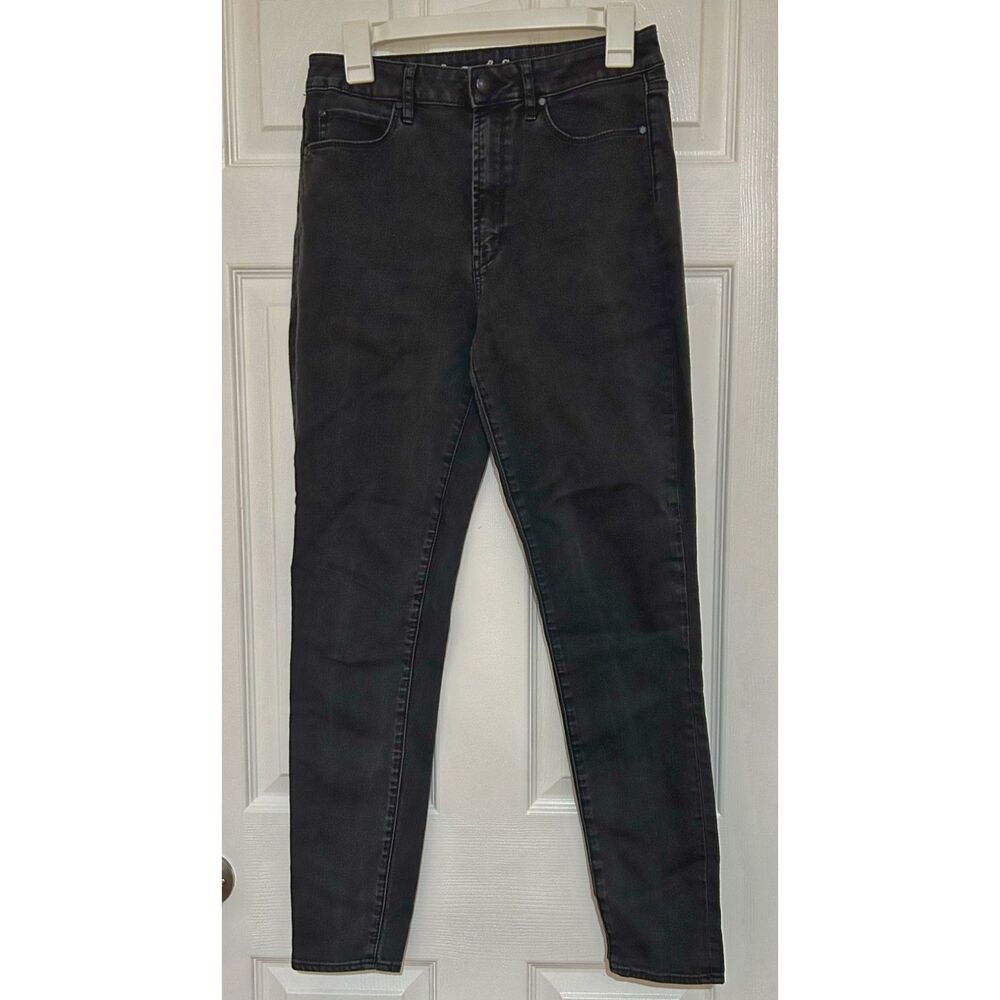 LAST CHANCE! Mossimo Denim Size 10R Black High Rise Skinny Jeans Distressed